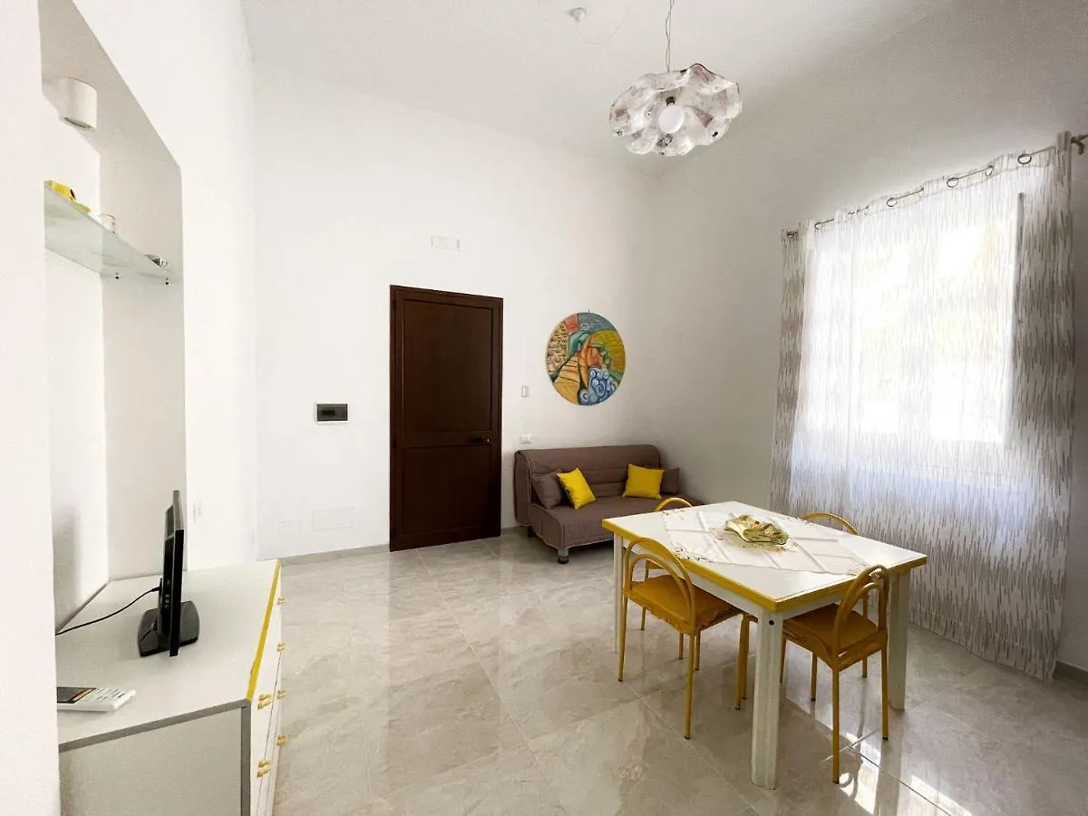 L'Angolo Di Laura Comfortable Rooms Trapani