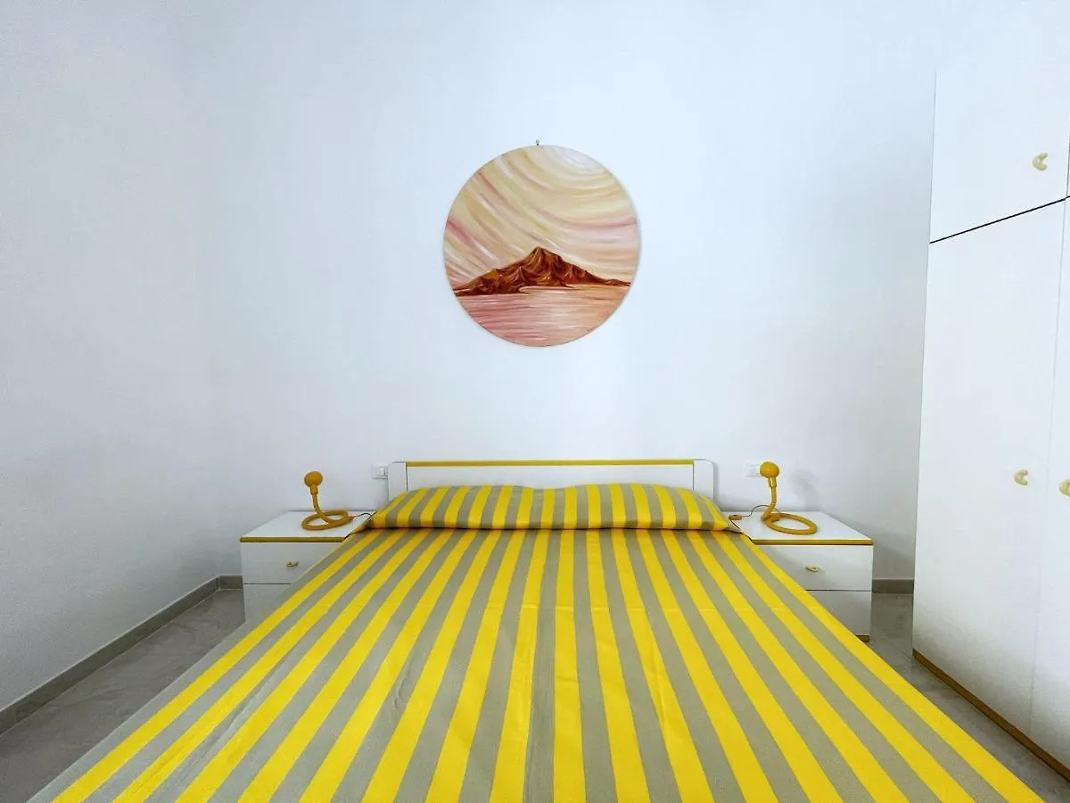 L'Angolo Di Laura Comfortable Rooms Trapani Penzion