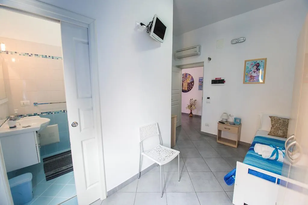 *** Penzion L'Angolo Di Laura Comfortable Rooms Trapani Itálie