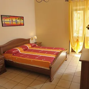 2* Pensión Gli Agrumi