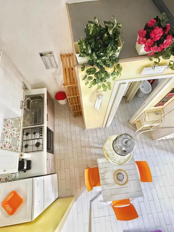 L'Angolo Di Laura Comfortable Rooms Trapani Affittacamere
