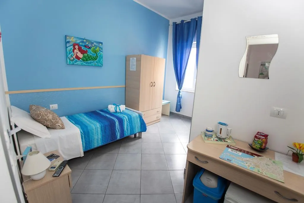 L'Angolo Di Laura Comfortable Rooms Trapani Affittacamere