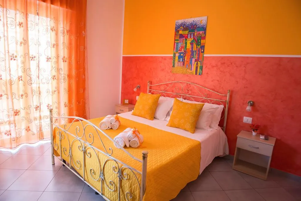 L'Angolo Di Laura Comfortable Rooms Trapani 3*,  Italia