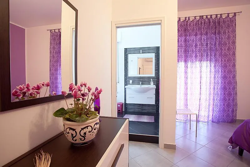 L'Angolo Di Laura Comfortable Rooms Trapani Affittacamere